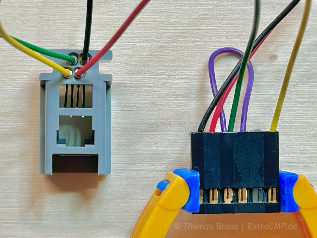 Kaypro keyboard socket